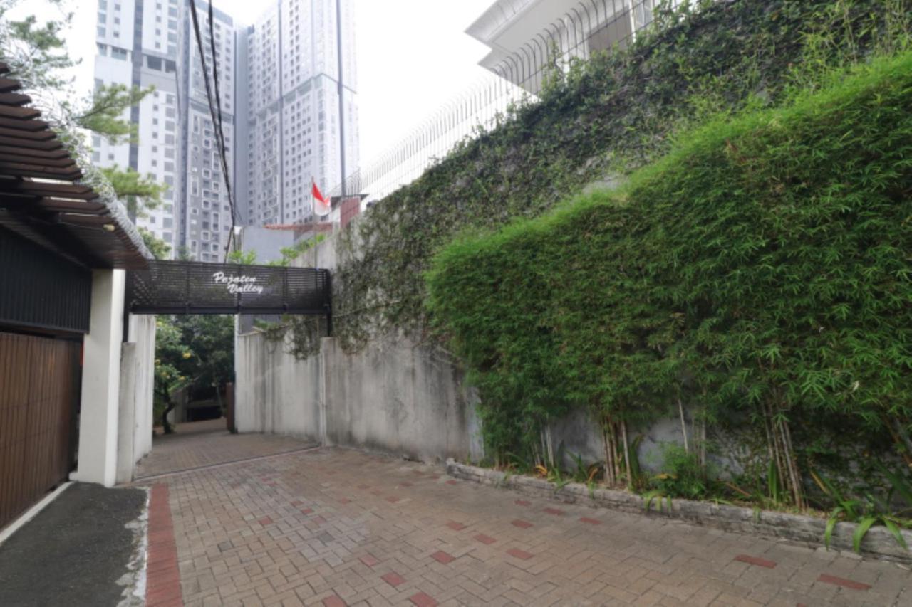 Pejaten Valley Residence Jakarta Exterior photo